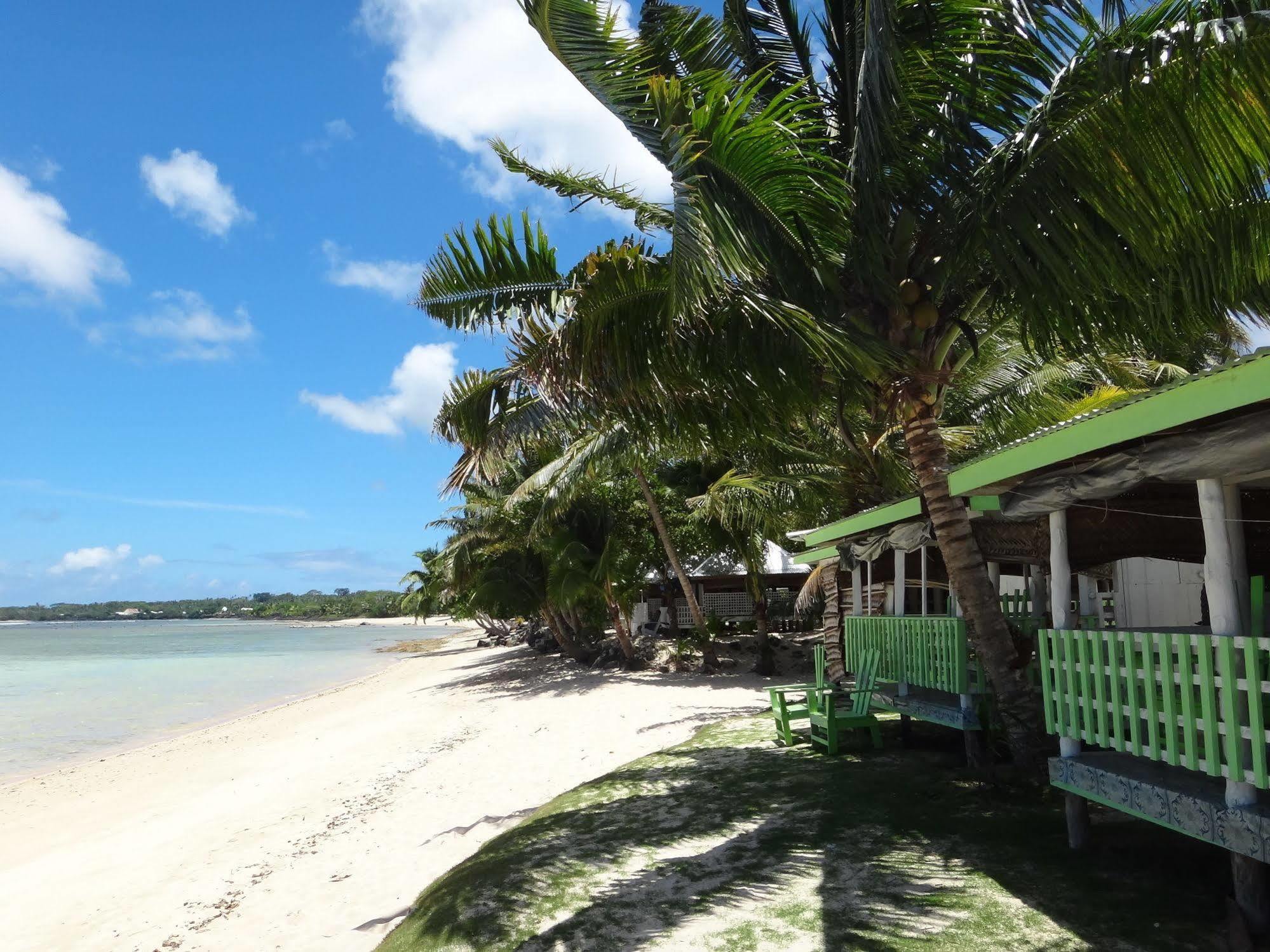 Tailua Beach Fales Manase Exterior foto