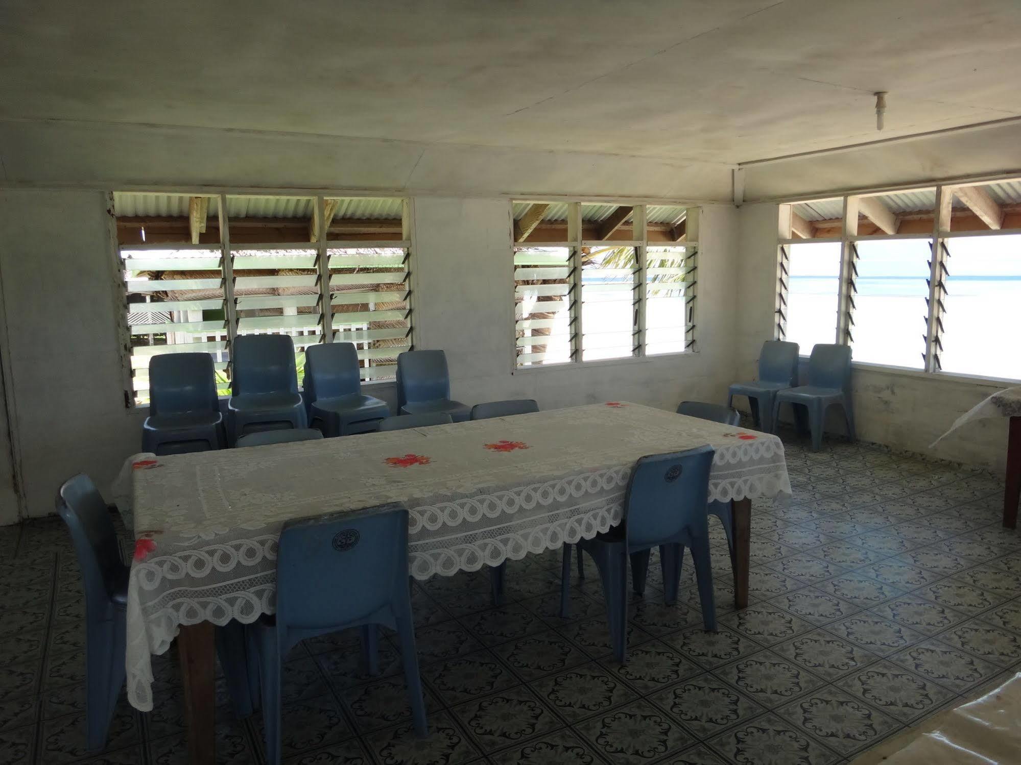 Tailua Beach Fales Manase Exterior foto
